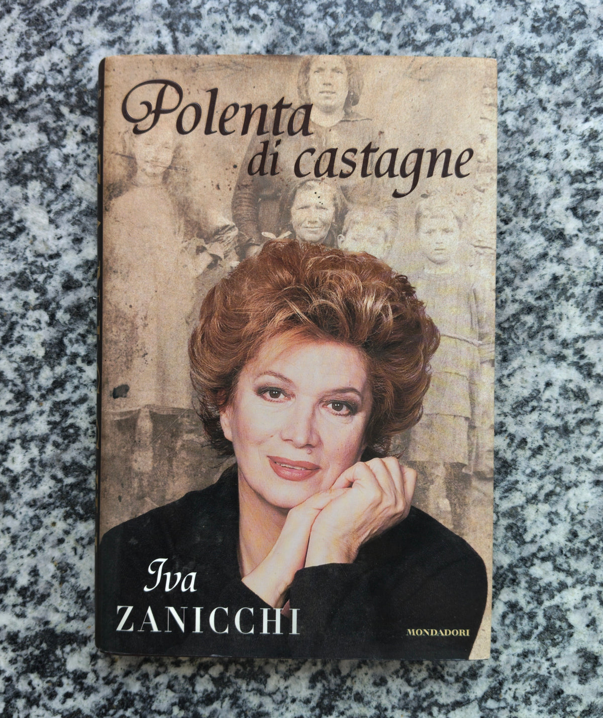 Libro Polenta di castagne di Iva Zanicchi